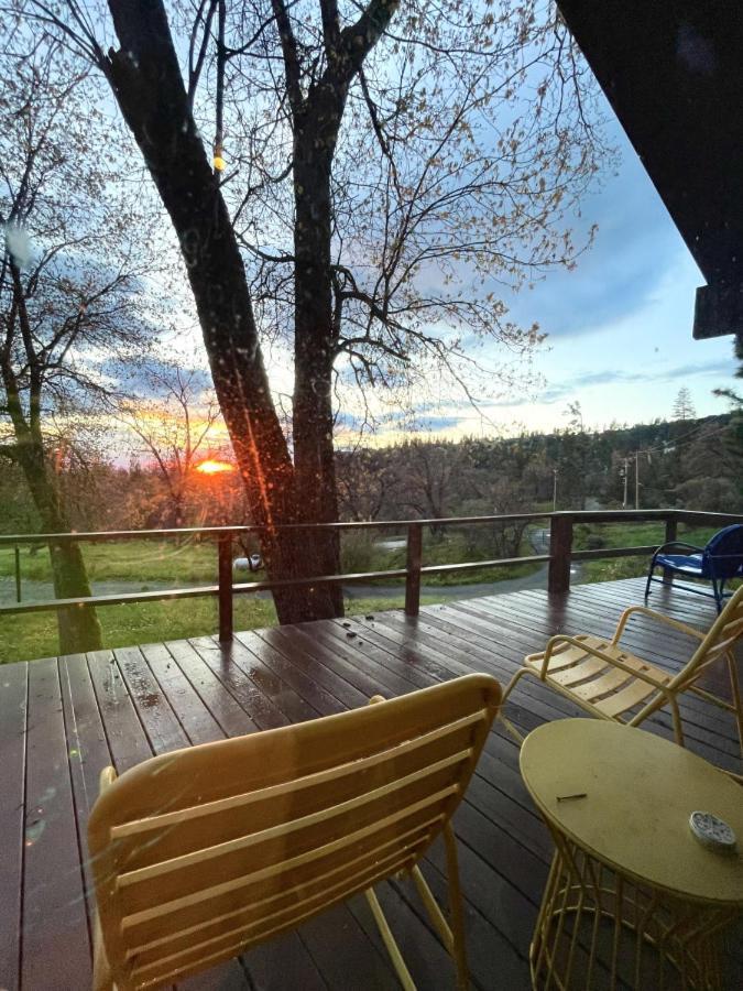 Megans Mountain Getaway Chalet *